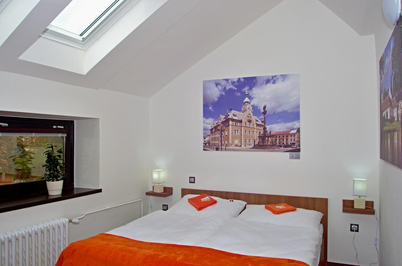 Hotel Pod Radnici Šumperk Exteriör bild