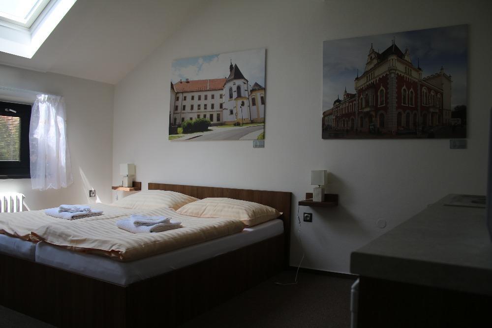 Hotel Pod Radnici Šumperk Exteriör bild