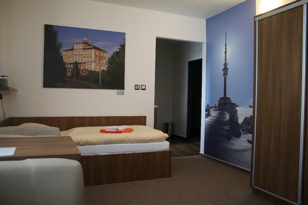 Hotel Pod Radnici Šumperk Exteriör bild