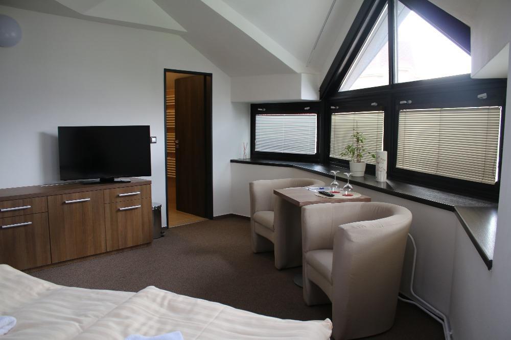 Hotel Pod Radnici Šumperk Exteriör bild